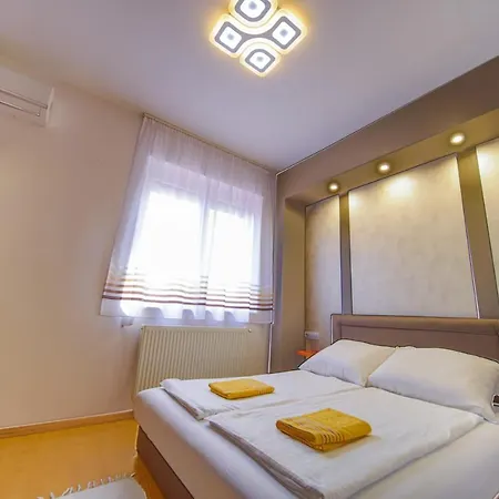 Apartament Kalvin Utcai *