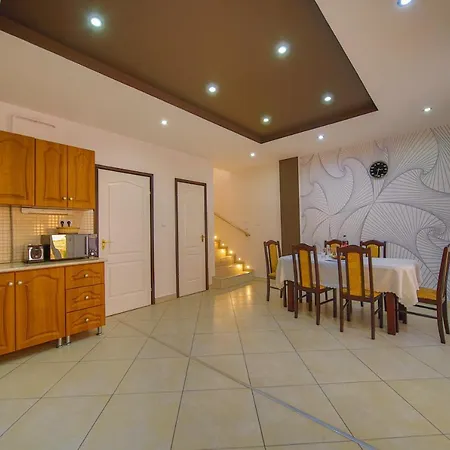 Apartment Kalvin Utcai *
